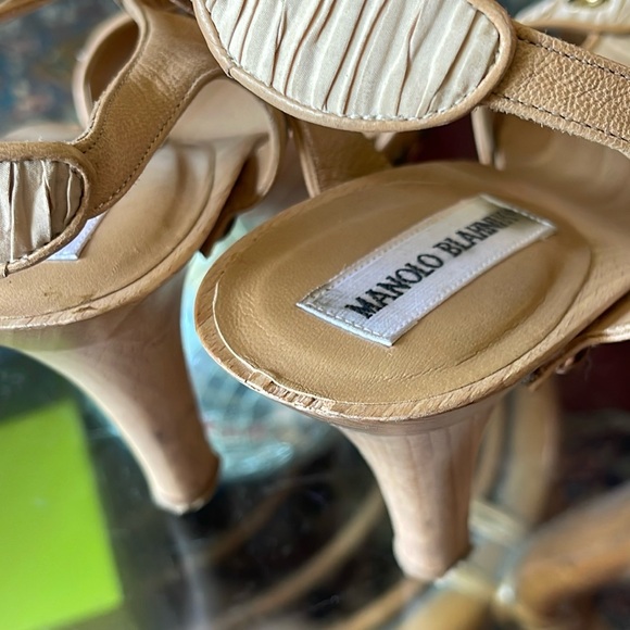 Manolo Blahnik Y2K wood platform sandal heels - Picture 8 of 10